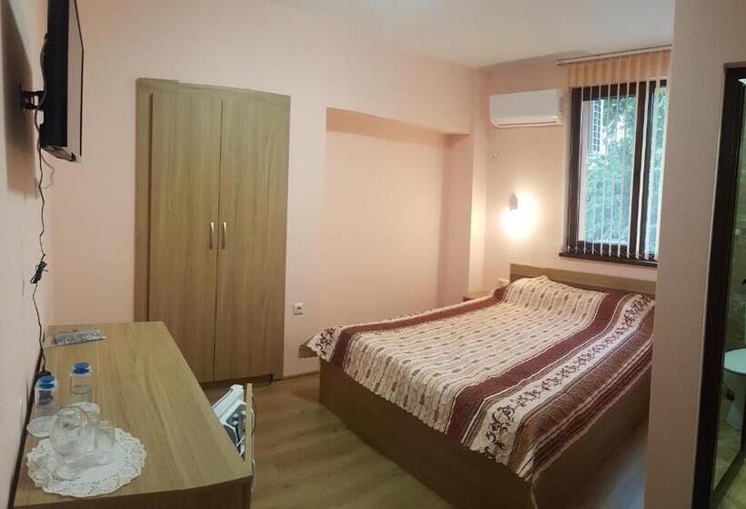 膳宿费 Chilingirovata Kashta