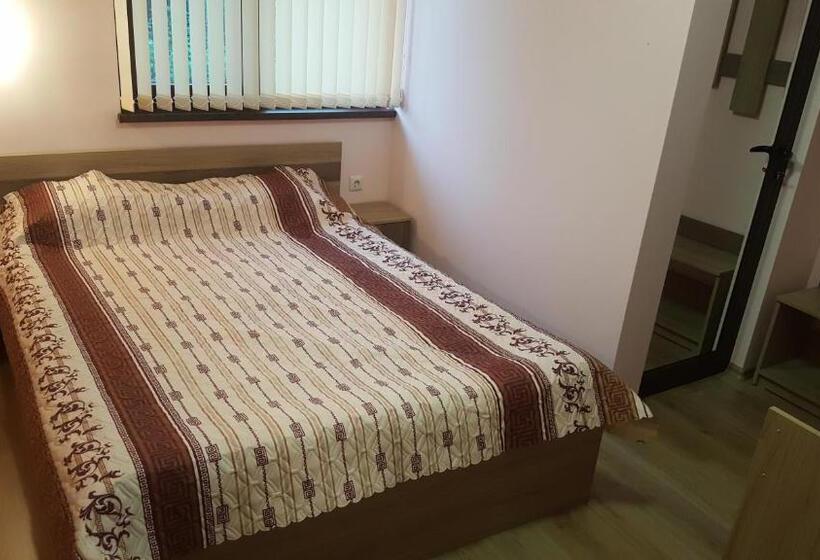 膳宿费 Chilingirovata Kashta