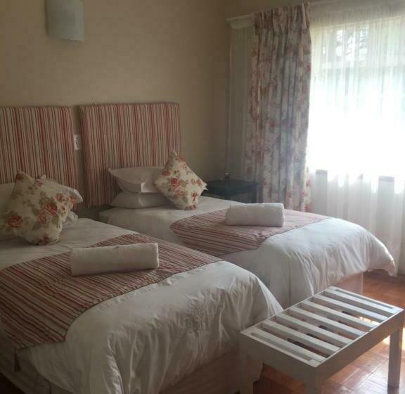 ペンション Gibson Place