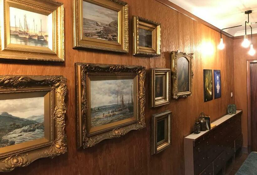 פנסיון Macaulay Farm Lodge