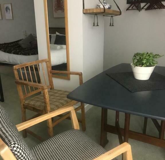 פנסיון Macaulay Farm Lodge