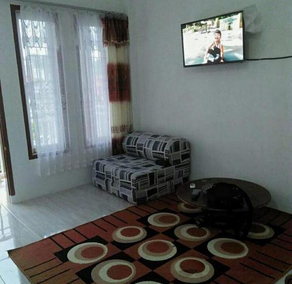 פנסיון Penginapan Rezki Syariah