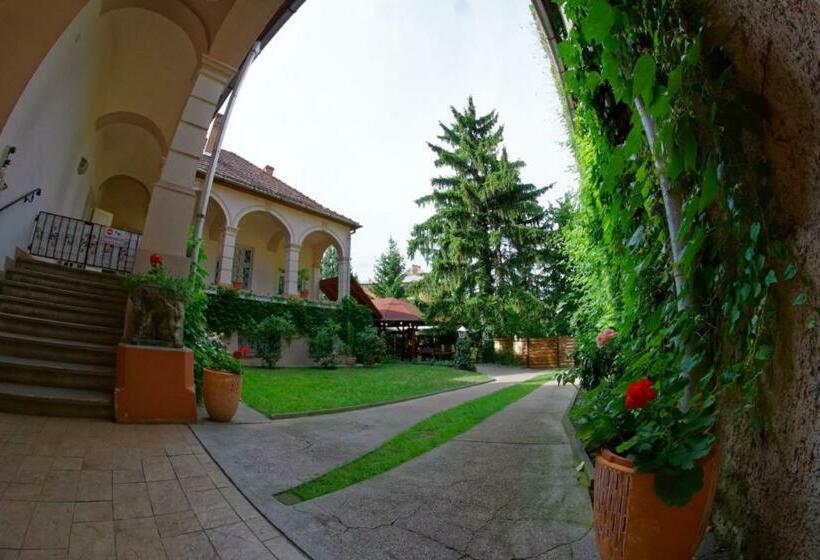 펜션 Rákóczi Guesthouse Miskolc