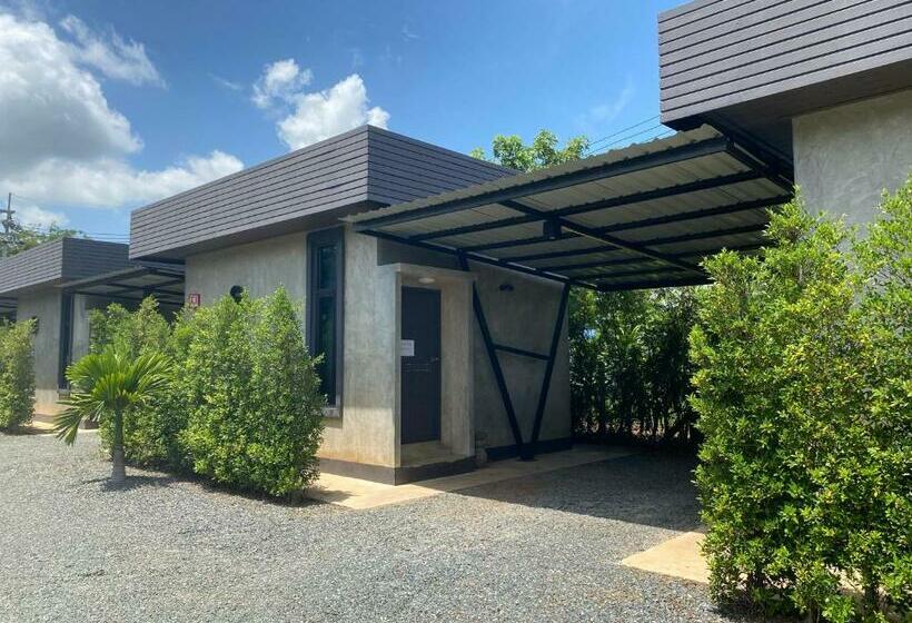 膳宿费 The Loft House Sakaeo