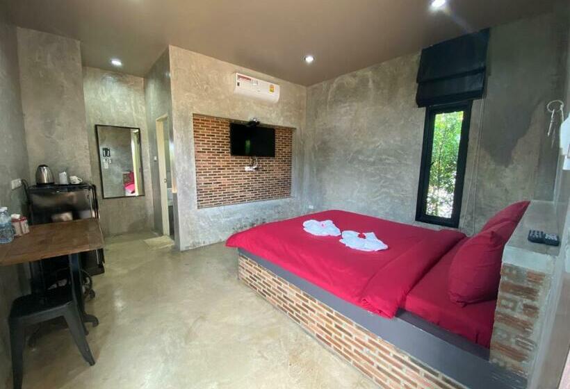 膳宿费 The Loft House Sakaeo