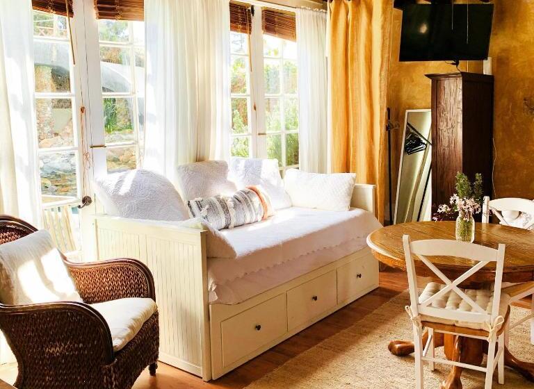 بنسيون Under The Tuscan Sun Cottage In West Los Angeles