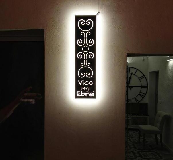 Pensjonat Vico Degli Ebrei   Rooftop Jacuzzi   Self Check In