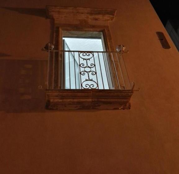 Pensjonat Vico Degli Ebrei   Rooftop Jacuzzi   Self Check In