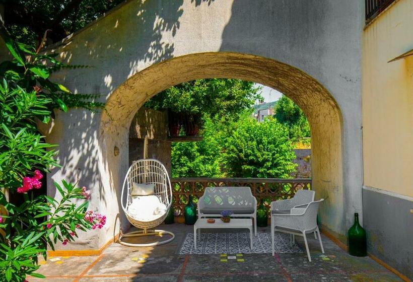 פנסיון Villa La Quercia