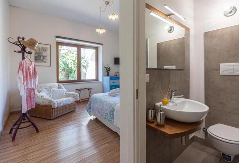 פנסיון Villa La Quercia