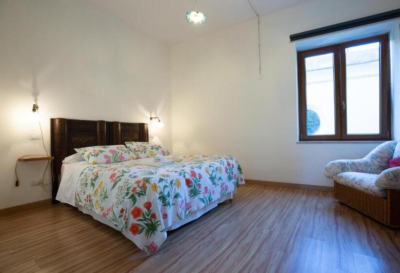 פנסיון Villa La Quercia