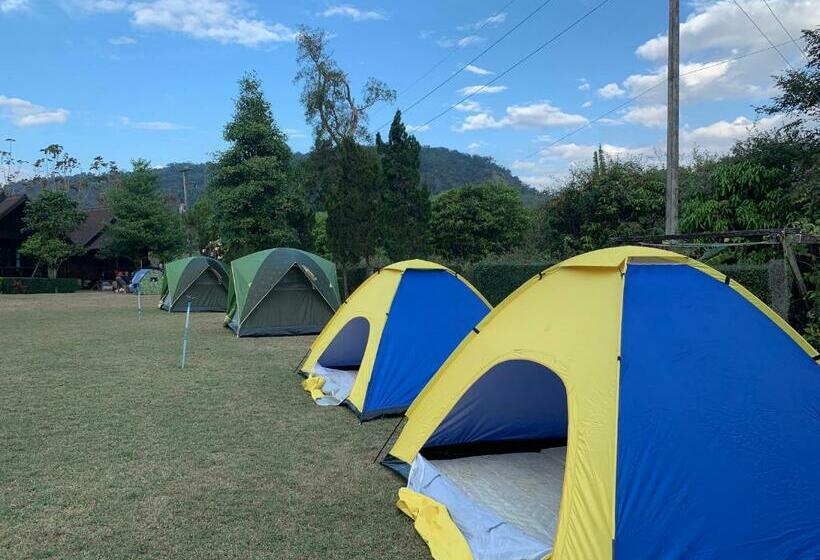 Курорт Baan Maikhiangphu Wang Nam Khiao