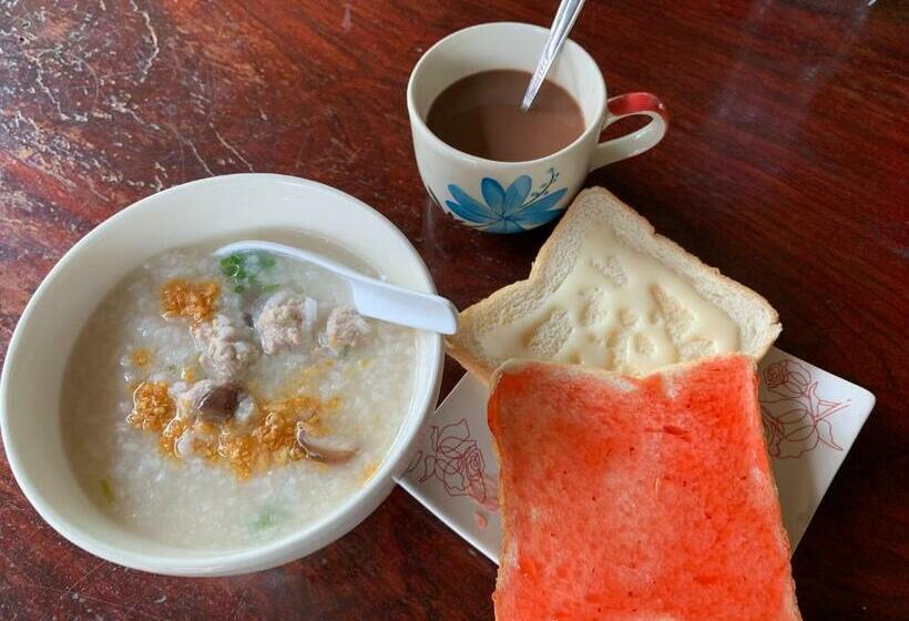 Курорт Baan Maikhiangphu Wang Nam Khiao