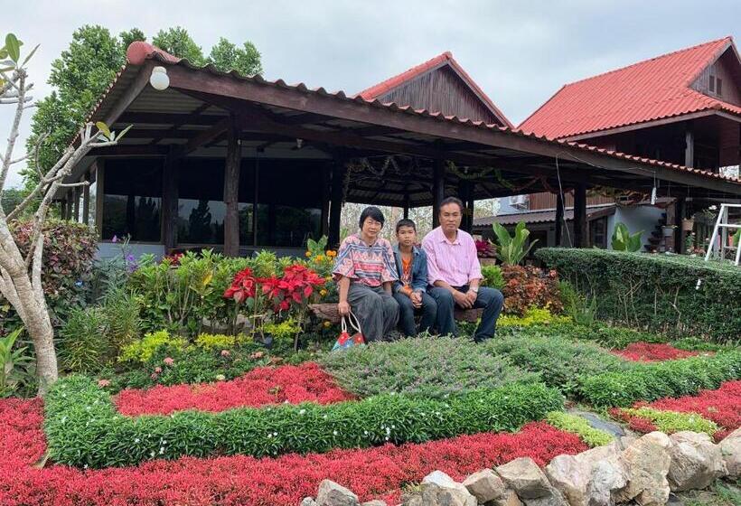 Курорт Baan Maikhiangphu Wang Nam Khiao