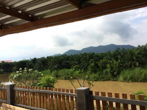 리조트 Teak Villa