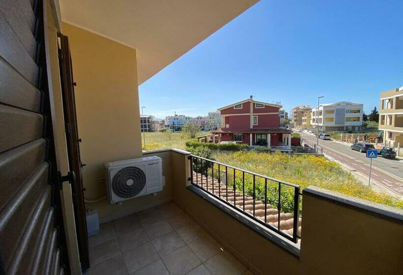 مبيت وإفطار Alex Room Airport