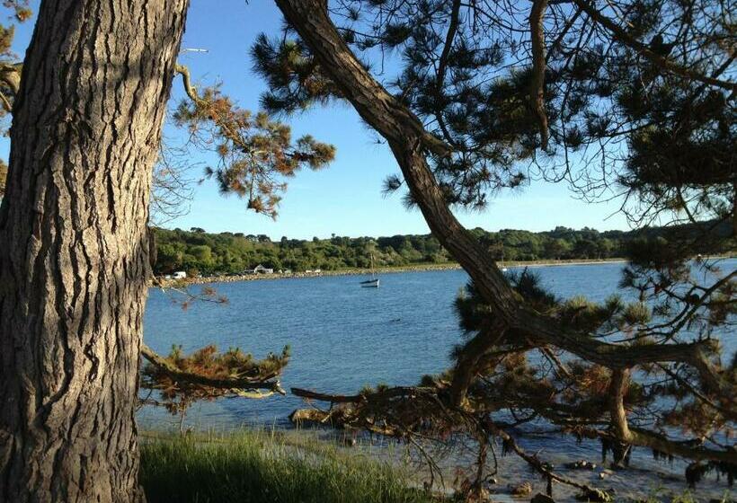 مبيت وإفطار Aux Perderies