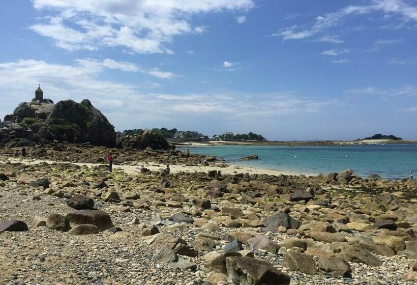 مبيت وإفطار Aux Perderies