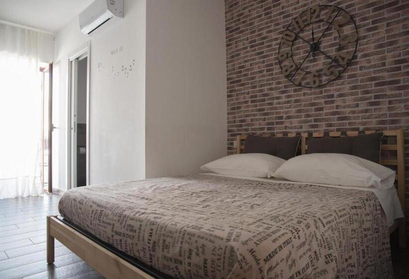 مبيت وإفطار Hercules House   Il Riposo Degli Eroi