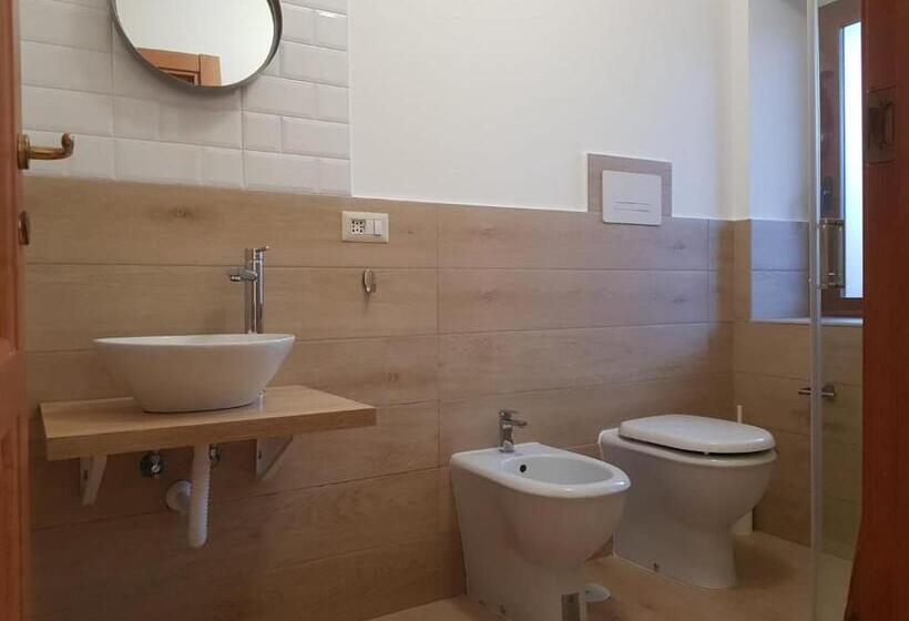 مبيت وإفطار Hercules House   Il Riposo Degli Eroi