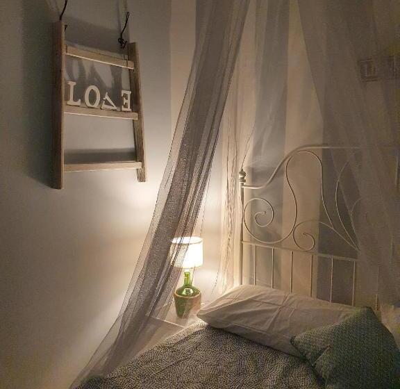 مبيت وإفطار Hercules House   Il Riposo Degli Eroi