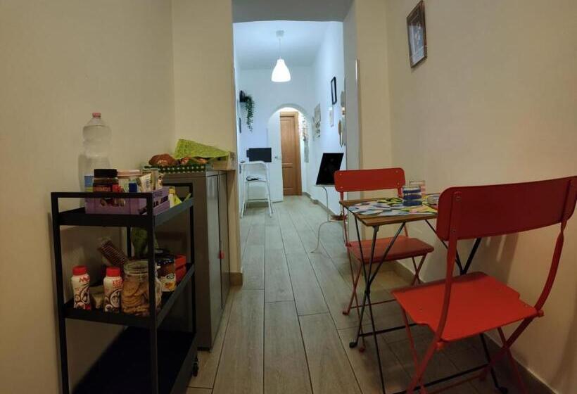 مبيت وإفطار Hercules House   Il Riposo Degli Eroi