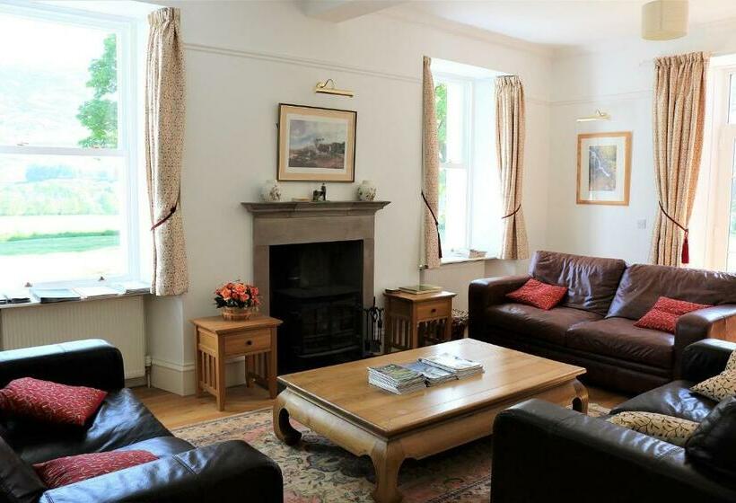 ベッドアンドブレックファースト Innishewan Farmhouse