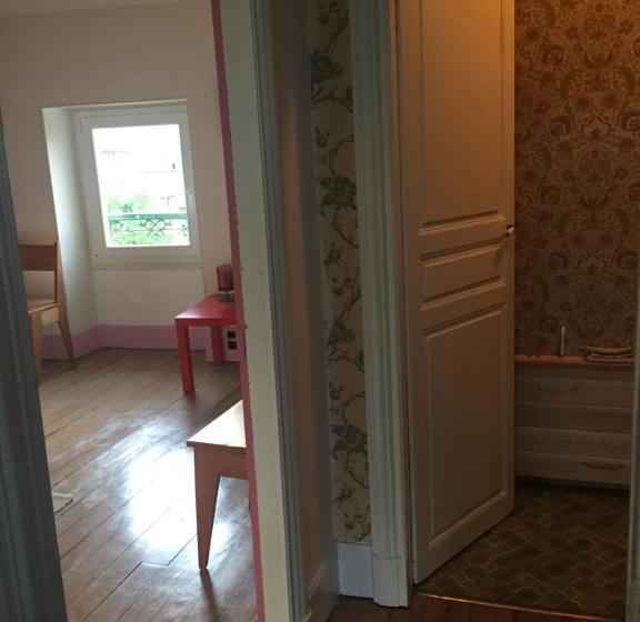 민박 Les Camélias