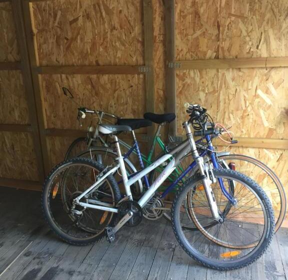 민박 Les Camélias