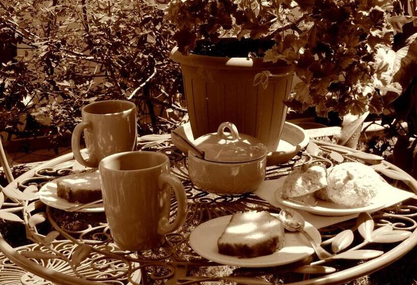 住宿加早餐 My Little Garden