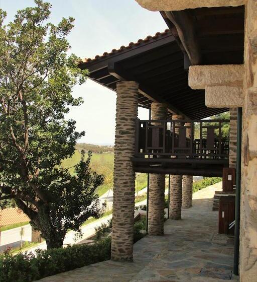 مبيت وإفطار O Casario