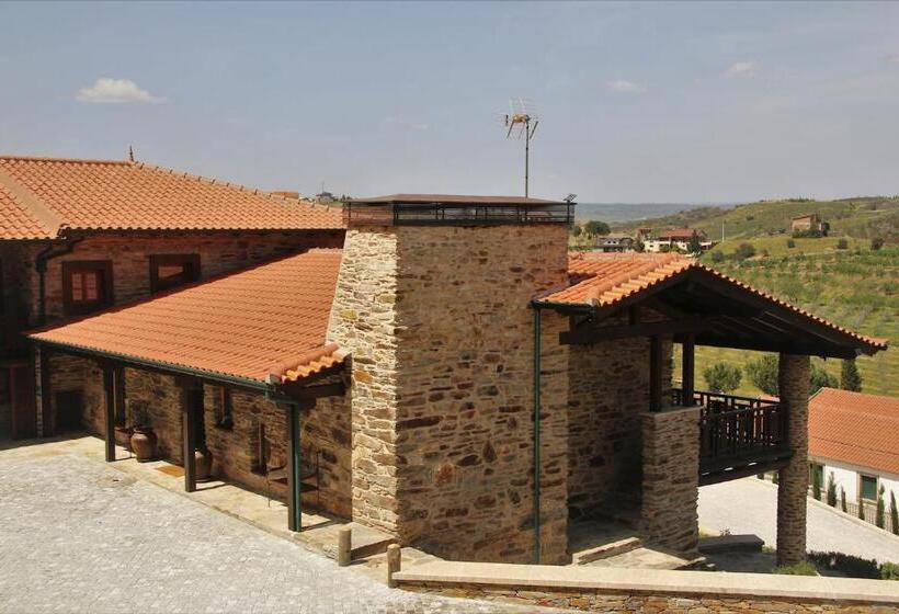 مبيت وإفطار O Casario