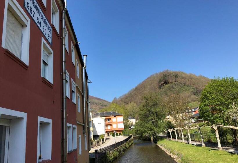 住宿加早餐  Pensión Fernández