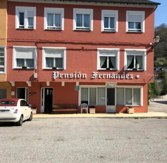 住宿加早餐  Pensión Fernández