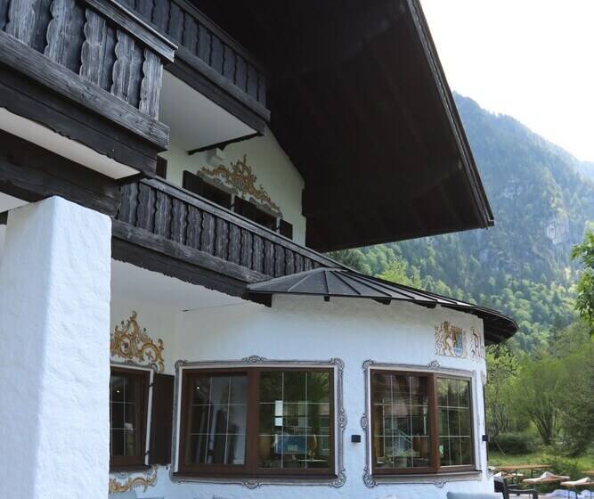 צימר Pension Almhof Baumgarten