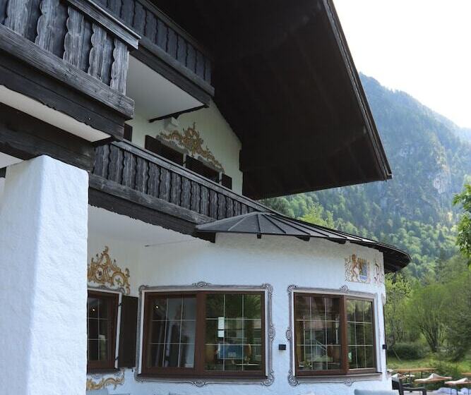 צימר Pension Almhof Baumgarten