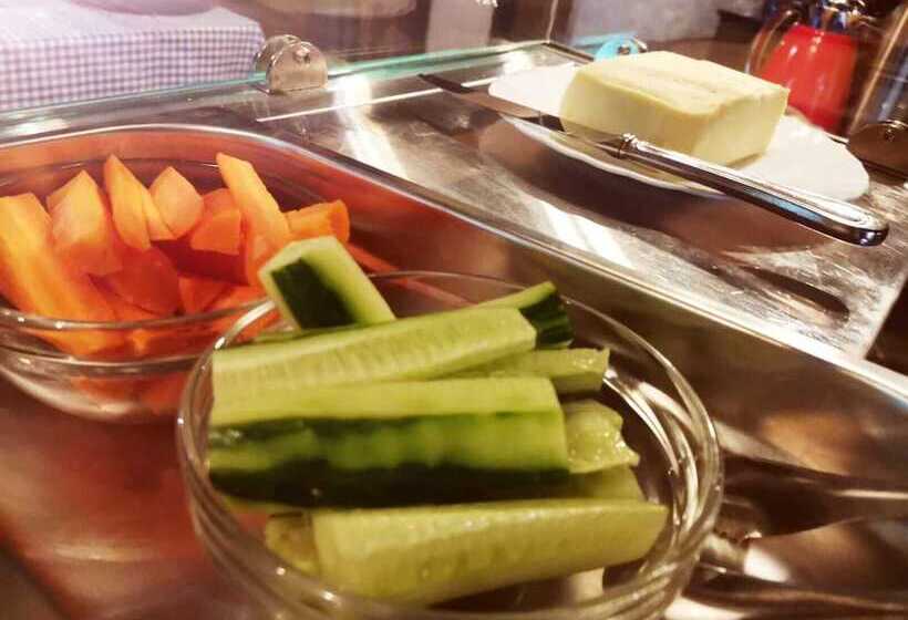 צימר Pension Almhof Baumgarten