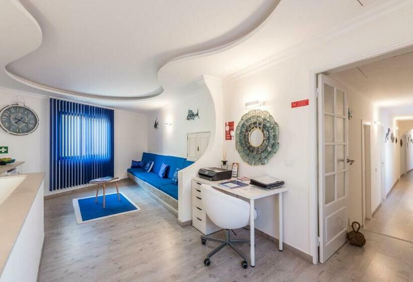 ベッドアンドブレックファースト Suites @ Portarade