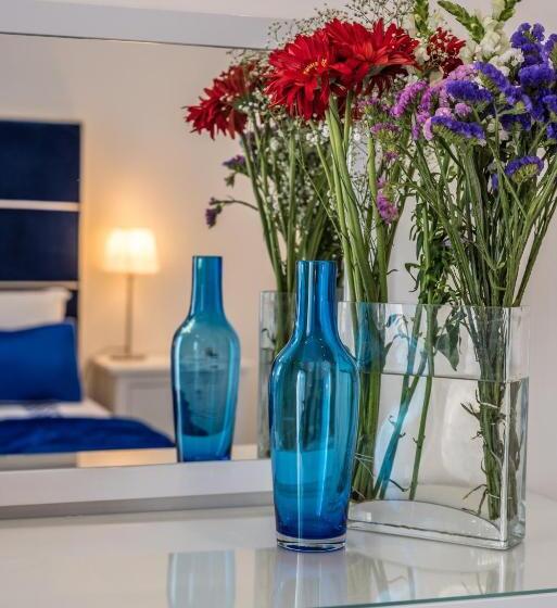 تختخواب و صبحانه Suites @ Portarade