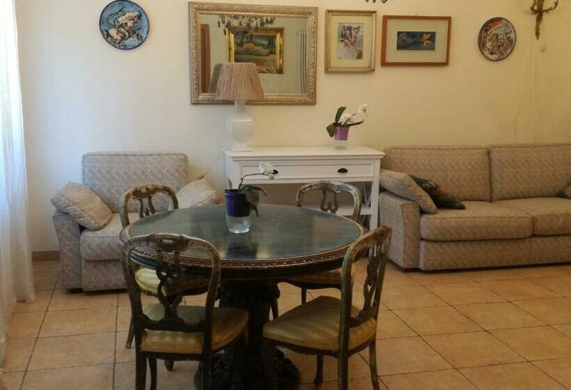 צימר The Orange Groove