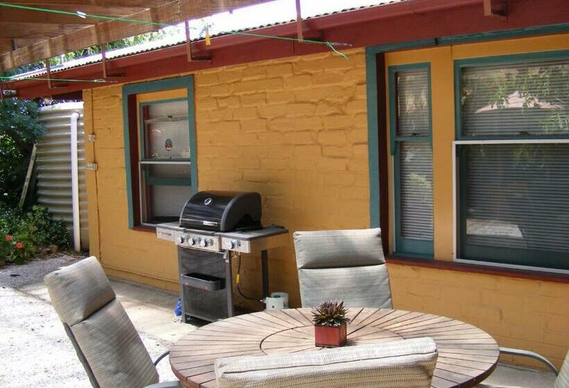 住宿加早餐  Trevalia Accommodation