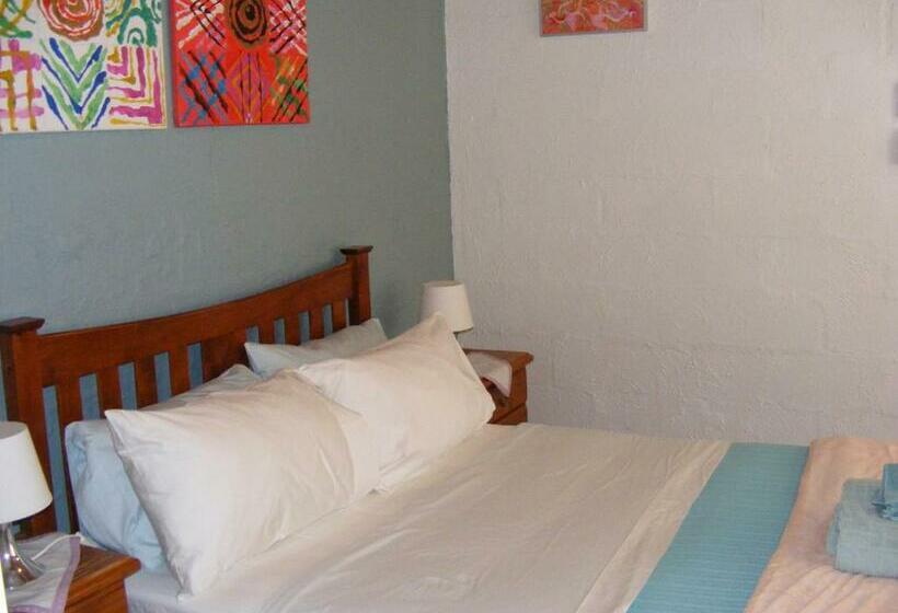 住宿加早餐  Trevalia Accommodation