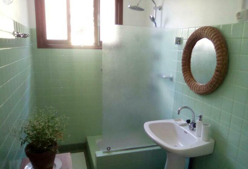 مبيت وإفطار Villa Des Marronniers