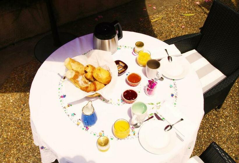 Bed and Breakfast Villa Ghiatone