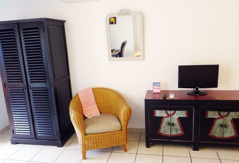 Bed and Breakfast Villa Ghiatone