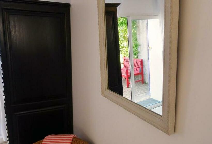 Bed and Breakfast Villa Ghiatone