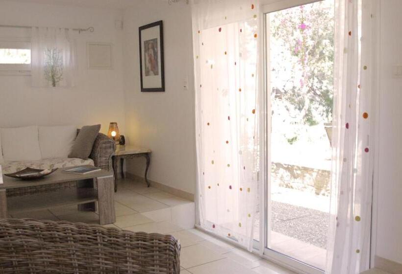 Bed and Breakfast Villa Ghiatone