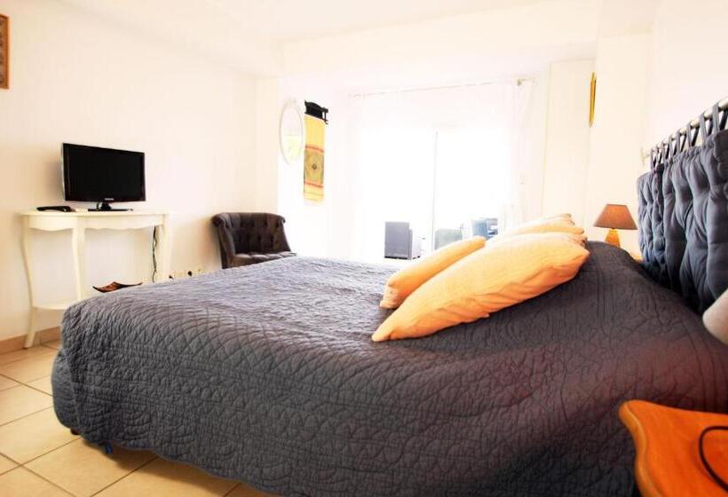 Bed and Breakfast Villa Ghiatone