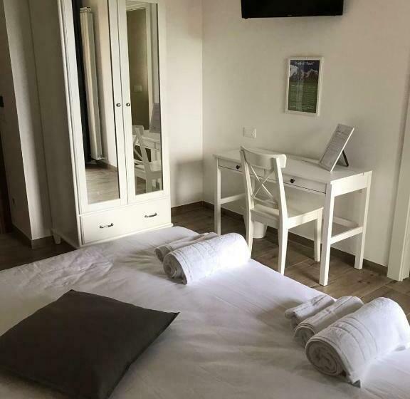 مبيت وإفطار Villa Lò