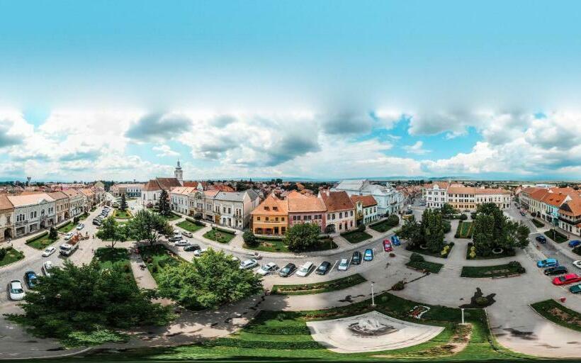 Bed and Breakfast Vörös Guest House